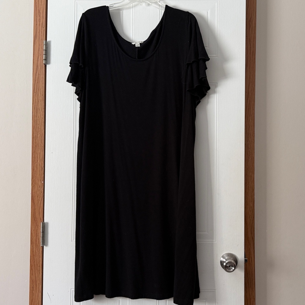 Black Women's Ruffle Sleeve Dress